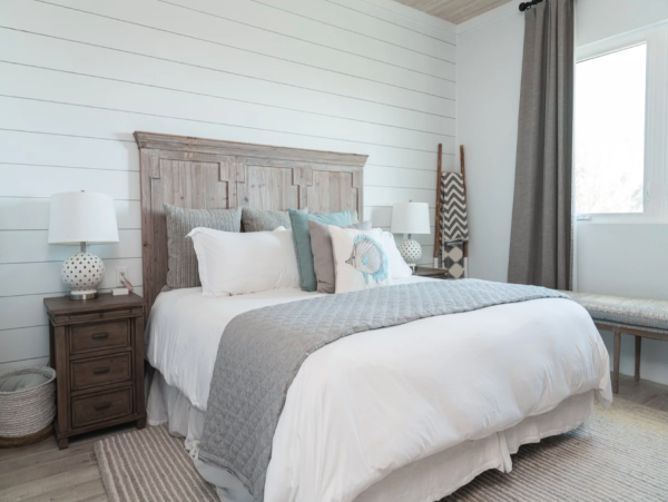 Luxurious Beachfront Villa in Little Exuma - 4-Bedroom Getaway